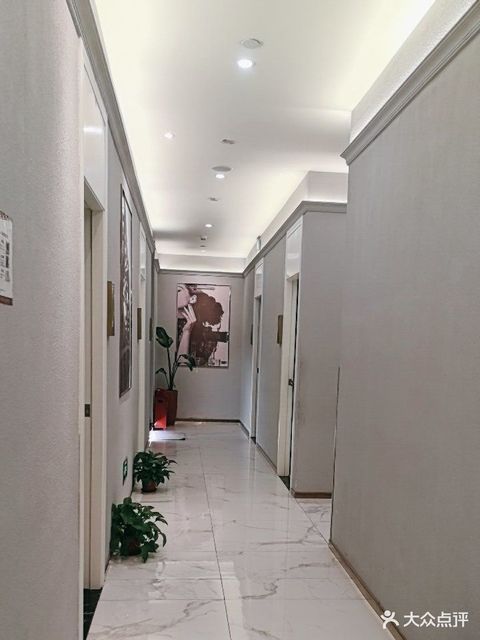 最新美容場所重塑自信光彩，自我重塑與自信綻放