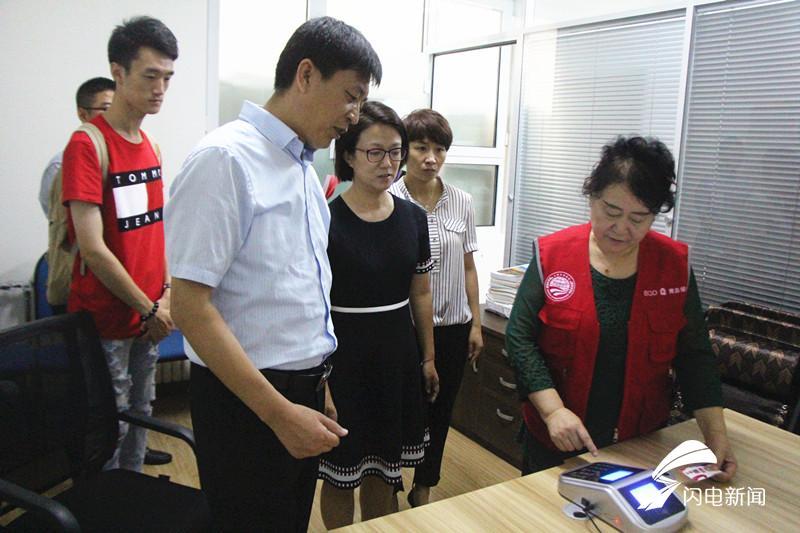 青島積分落戶最新動態(tài)，2025年政策更新與巷弄特色小店共融發(fā)展