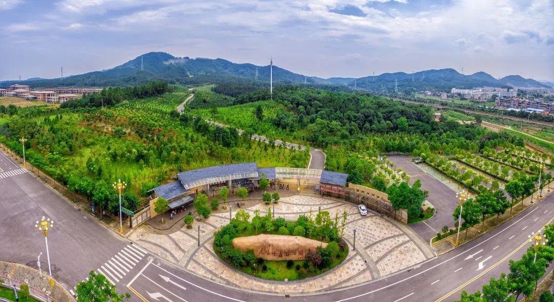 共青工業(yè)園最新招聘動態(tài)，職業(yè)發(fā)展的新天地探索
